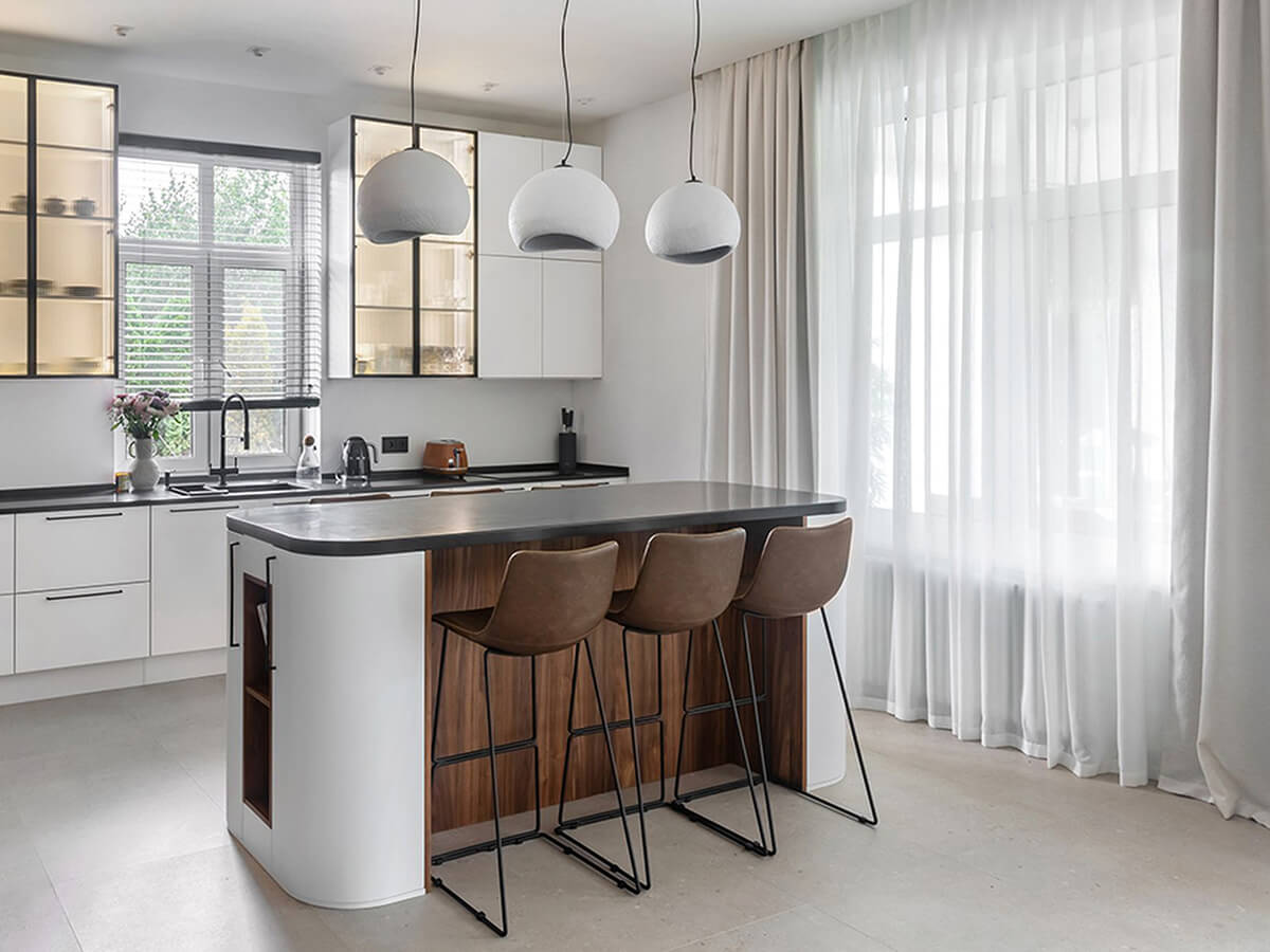 Custom Kitchens & Cabinets – Designed to Fit Your Space